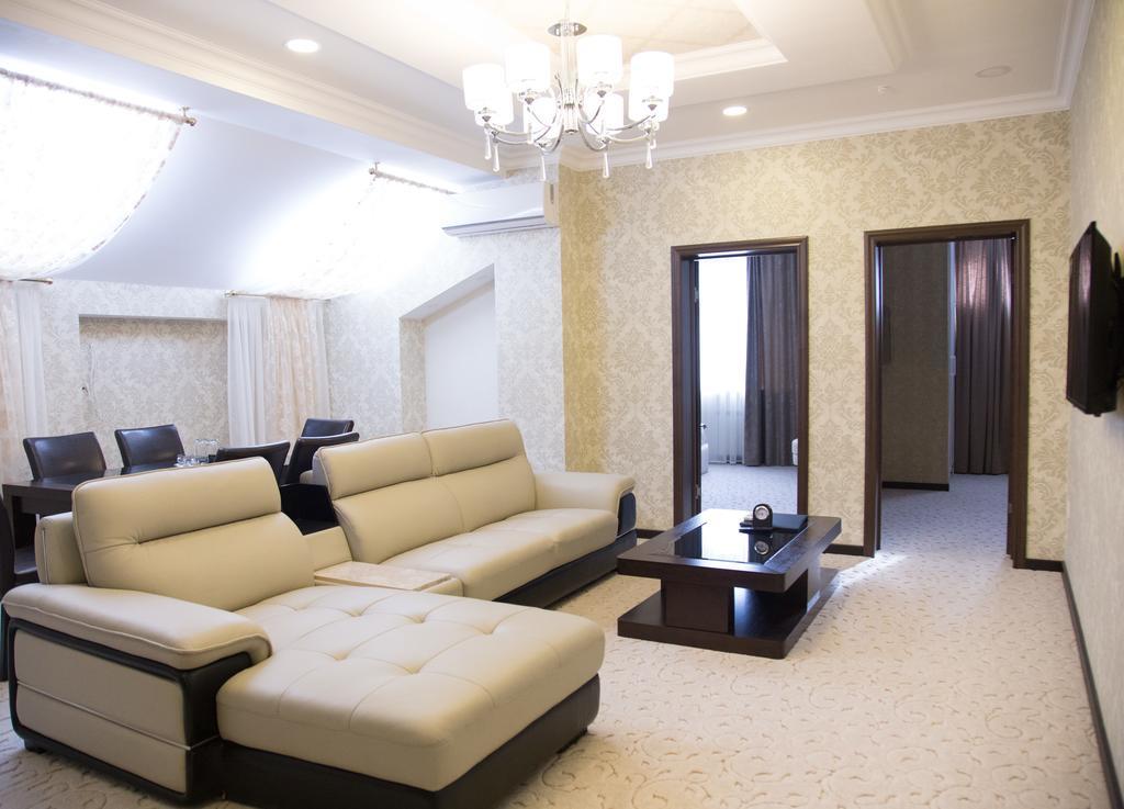 Premier Hotel Bishkek Exterior photo