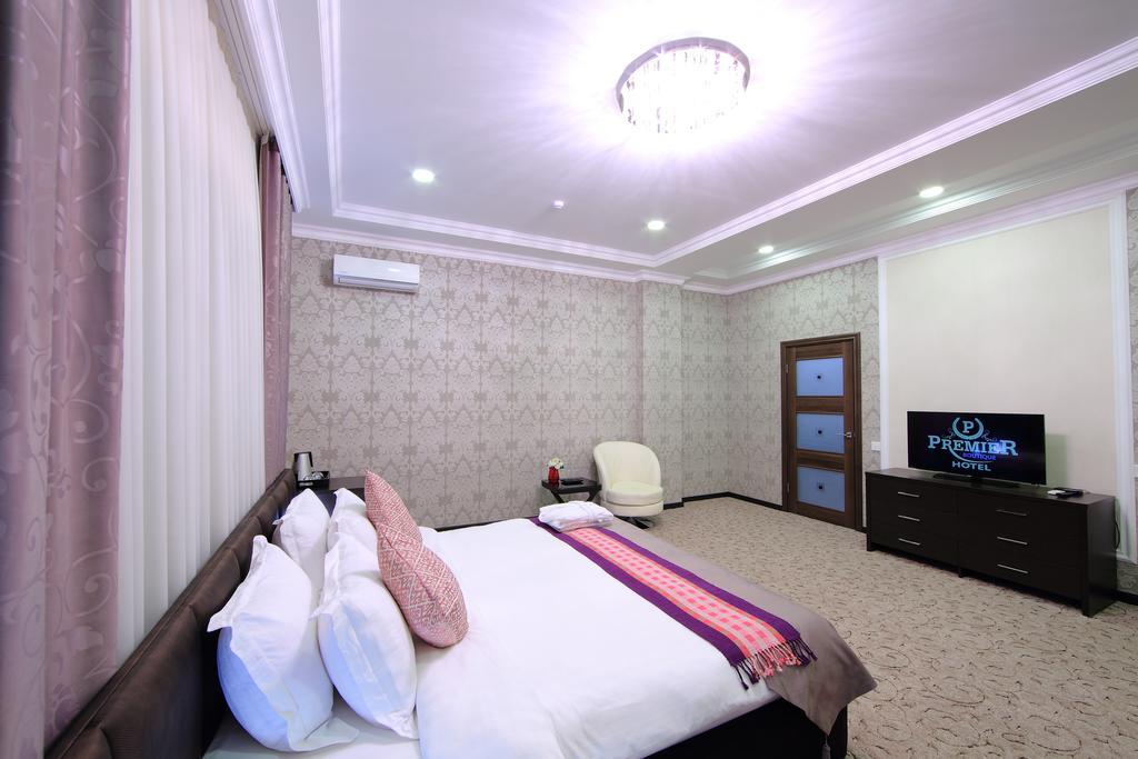 Premier Hotel Bishkek Exterior photo